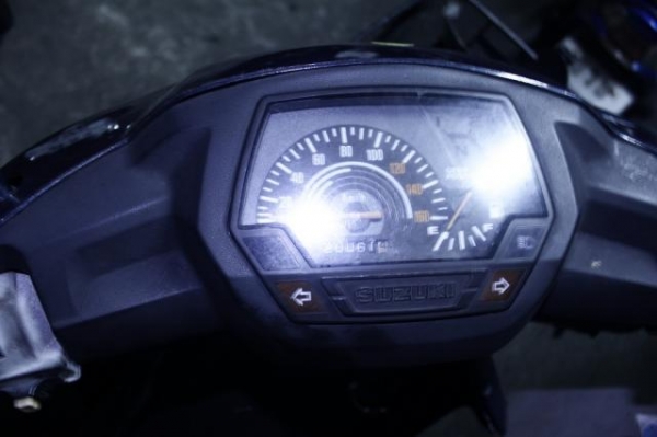 ขาย suzuki viva ดรัมเบรค4จังหวะ ป้ายทะเบียนเก่า อายุ20ปีแล้ว ทะเบียนพร้อมโอนครับ