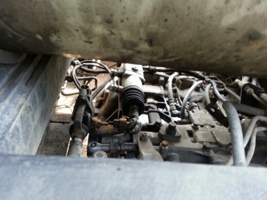 รถฮีโน่ 10 ล้อ หัวลาก. FM2K 240 แรงม้า. ปี 40 สนใจติดต่อ 081 - 6079515 รถฮีโน่ 10 ล้อ หัวลาก. FM2K 240 แรงม้า. ปี 40 สนใจติดต่อ 081 - 6079515