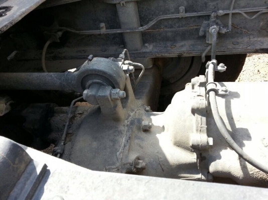 รถฮีโน่ 10 ล้อ หัวลาก. FM2K 240 แรงม้า. ปี 40 สนใจติดต่อ 081 - 6079515 รถฮีโน่ 10 ล้อ หัวลาก. FM2K 240 แรงม้า. ปี 40 สนใจติดต่อ 081 - 6079515