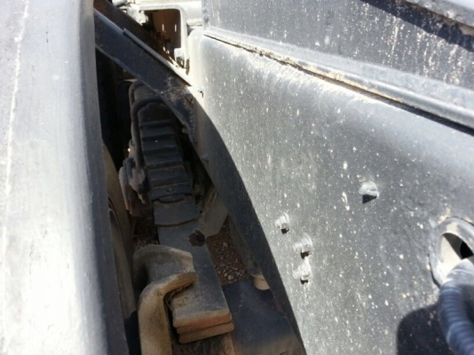 รถฮีโน่ 10 ล้อ หัวลาก. FM2K 240 แรงม้า. ปี 40 สนใจติดต่อ 081 - 6079515 รถฮีโน่ 10 ล้อ หัวลาก. FM2K 240 แรงม้า. ปี 40 สนใจติดต่อ 081 - 6079515