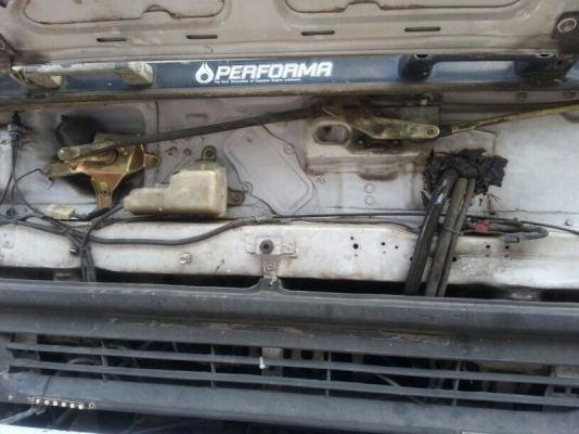 รถฮีโน่ 10 ล้อ หัวลาก. FM2K 240 แรงม้า. ปี 40 สนใจติดต่อ 081 - 6079515 รถฮีโน่ 10 ล้อ หัวลาก. FM2K 240 แรงม้า. ปี 40 สนใจติดต่อ 081 - 6079515