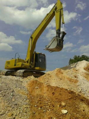 รถแบคโฮ PC200-6ไฟ้ฟ้าครบ เครื่องโคมัสซุ