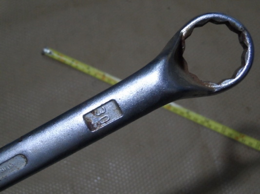 ASAHI JAPAN เบอร์24 และ V B W GERMAN เบอร์30 และ32