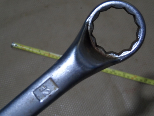 ASAHI JAPAN เบอร์24 และ V B W GERMAN เบอร์30 และ32