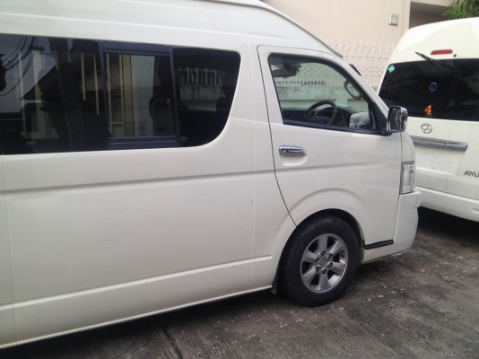 รถตู้ JOYLONG