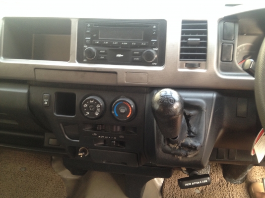 รถตู้ JOYLONG