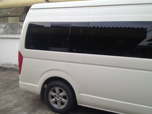 รถตู้ JOYLONG