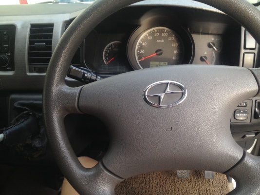 รถตู้ JOYLONG