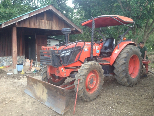 ขาย M7040 พร้อมอุปกรณ์ 2 ชิ้น