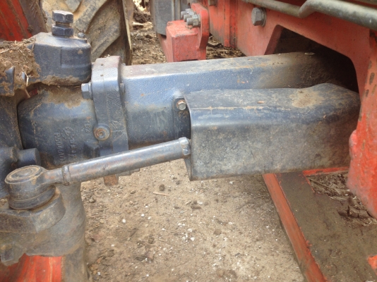 ขาย M7040 พร้อมอุปกรณ์ 2 ชิ้น