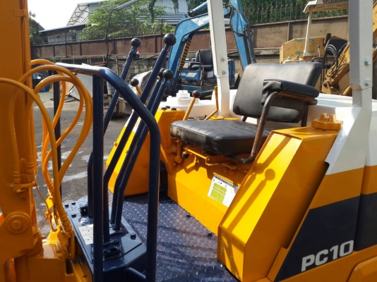 ขาย รถขุด KOMATSU รุ่น PC10-3- มือสองญี่ปุ่น ขาย รถขุด KOMATSU รุ่น PC10-3- มือสองญี่ปุ่น