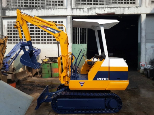 ขาย รถขุด KOMATSU รุ่น PC10-3- มือสองญี่ปุ่น ขาย รถขุด KOMATSU รุ่น PC10-3- มือสองญี่ปุ่น