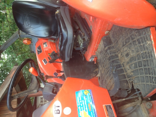 ขาย M7040 พร้อมอุปกรณ์ 2 ชิ้น