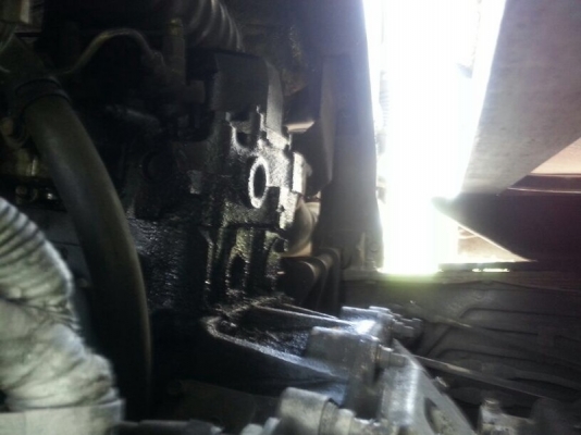 รถฮีโน่ 10 ล้อ รั้ว FL3H 195 แรงม้า. สนใจติดต่อ 081 - 6079515 รถฮีโน่ 10 ล้อ รั้ว FL3H 195 แรงม้า. สนใจติดต่อ 081 - 6079515