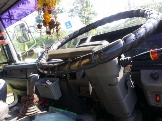 รถฮีโน่ 10 ล้อ รั้ว FL3H 195 แรงม้า. สนใจติดต่อ 081 - 6079515 รถฮีโน่ 10 ล้อ รั้ว FL3H 195 แรงม้า. สนใจติดต่อ 081 - 6079515