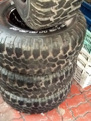 ขายล้อออฟโรด 6 รู ขอบ 15 พร้อมยาง MUD 32 ขายล้อออฟโรด 6 รู ขอบ 15 พร้อมยาง MUD 32
