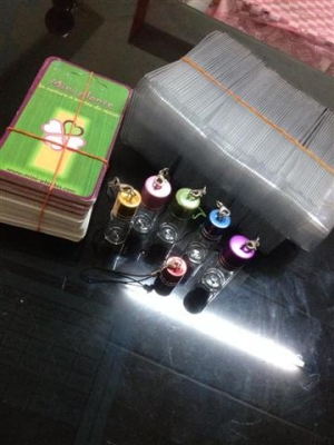 ขายขวดแก้วเปล่าขนาดสูง 4 ซม กว้าง1.5 ซม. พร้อมแพ็คเกจจิ้ง นำไปทำที่ห้อโทรศัพหรือ ขายขวดแก้วเปล่าขนาดสูง 4 ซม กว้าง1.5 ซม. พร้อมแพ็คเกจจิ้ง นำไปทำที่ห้อโทรศัพหรือ