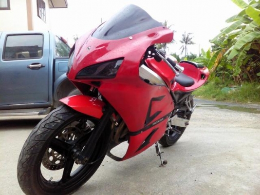 ขาย CBR250cc.4สูบแต่งทรงสตั้นทะเบียนแท้ พร้อมโอน