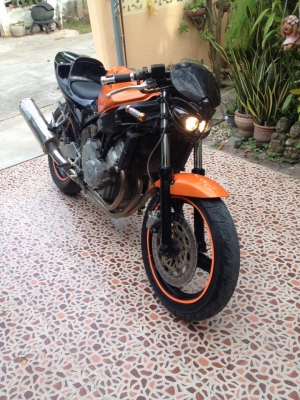 ขาย CBR250cc.4สูบแต่งทรงสตั้นทะเบียนแท้ พร้อมโอน