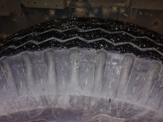 6ล้อใหญ่ดั๊ม3มิตรFTR240ปี52