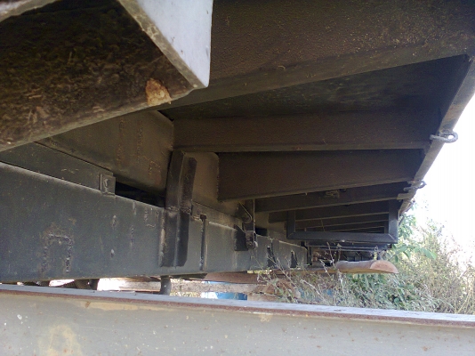 กระบะ 10 ล้อ ยาว 6 เมตร อุปกรณ์ชุด ขาดปั้ม