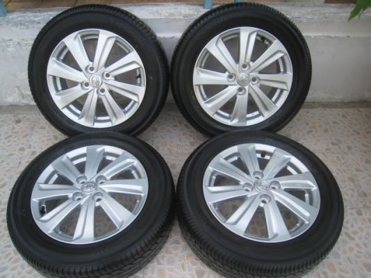 ขายล้อแม็ก Toyota vios ป้ายแดง 15"x5.5" et45 4รู100+ยางผลิตสัปดาห์ที่38ปี13 สนใจติดต่อเล็กคลองสามครับ (081-3747940)