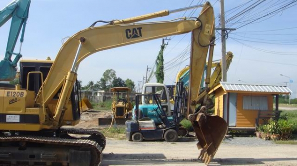 รถขุด E120 สวยๆ รถขุด E120 สวยๆ