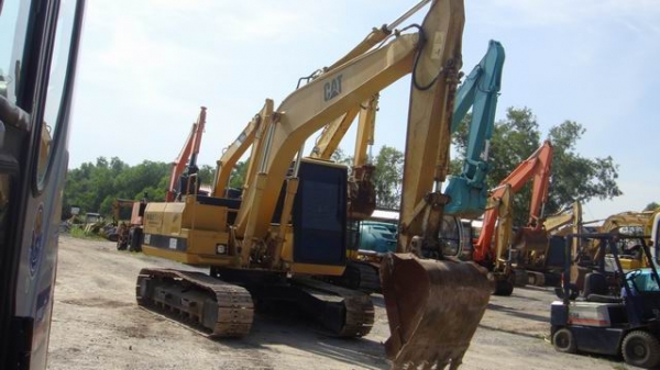 รถขุด E120 สวยๆ รถขุด E120 สวยๆ