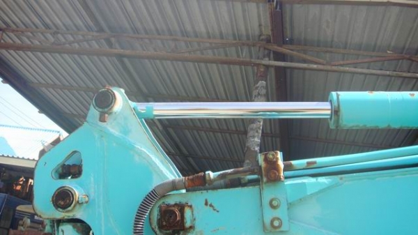 รถขุดเล็ก IHI32J