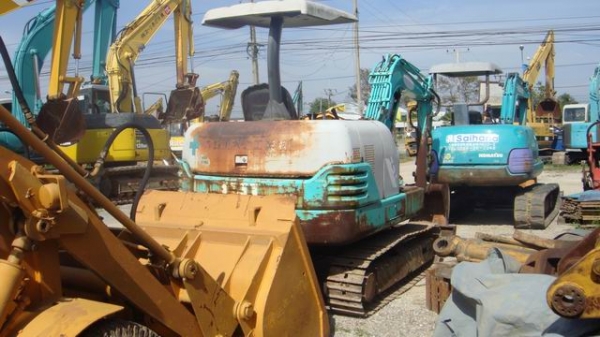 รถขุดเล็ก IHI32J