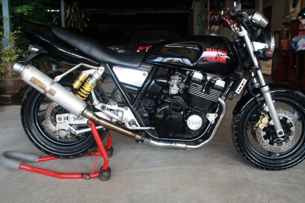 ขาย XJR 400 ปี 98 สรรพสามิตแท้ ปั้มเบรมโบ้  คาร์บูไฟฟ้า ท่อโยชิ 57000