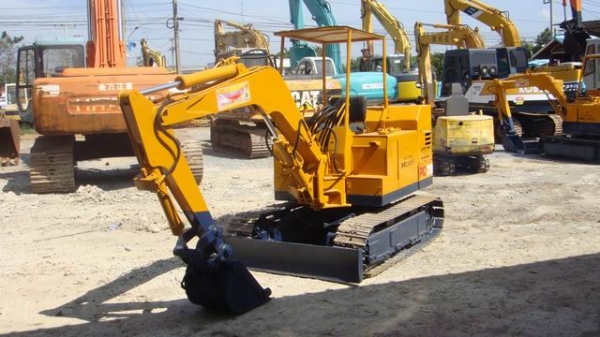 รถขุดจิ๋วๆๆๆ PC20-2 รถขุดจิ๋วๆๆๆ PC20-2