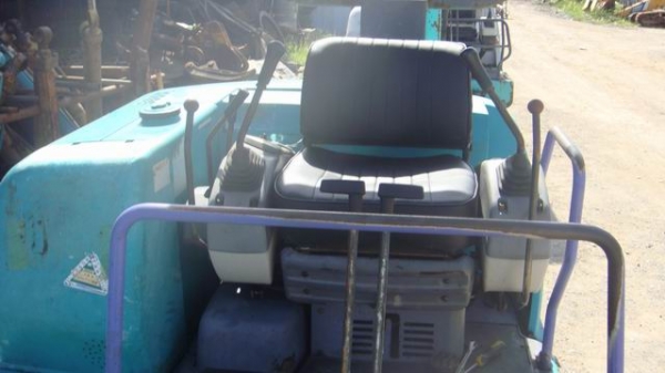 รถขุดนอก PC45-1E รถขุดนอก PC45-1E