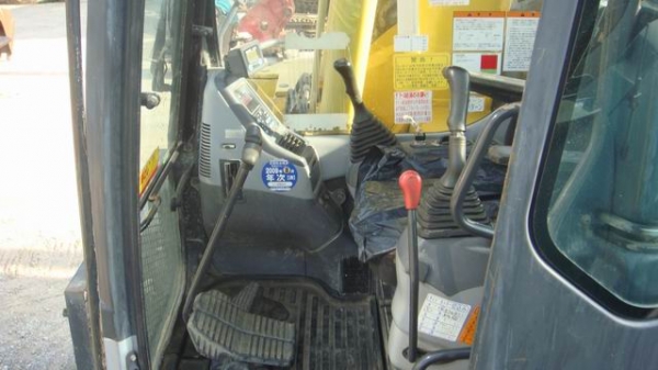 รถขุดขนาด120 เรามี PC128US-2E รถขุดขนาด120 เรามี PC128US-2E