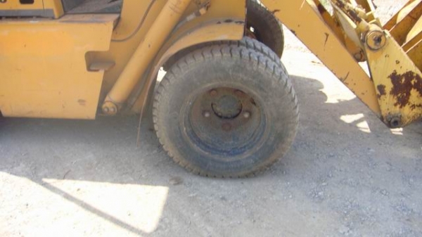 รถตักแบบรถโฟร์คลิฟ SD10-3 รถตักแบบรถโฟร์คลิฟ SD10-3