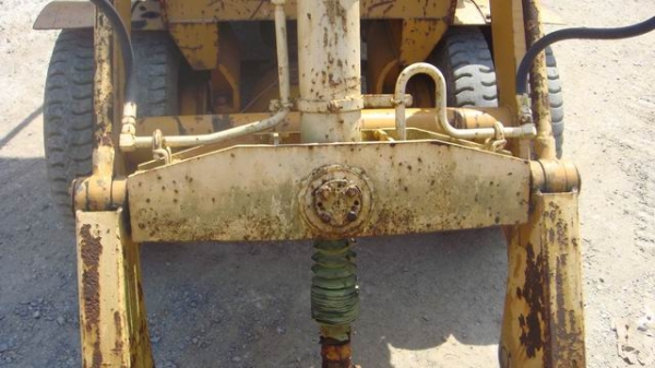 รถตักแบบรถโฟร์คลิฟ SD10-3 รถตักแบบรถโฟร์คลิฟ SD10-3