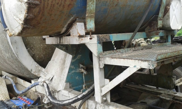 ขายโม่ปูน10ล้อ จะยกลงจากรถ โม่สภาพดีพร้อมใช้...(บริการจัดส่งให้ทั่วไทย)