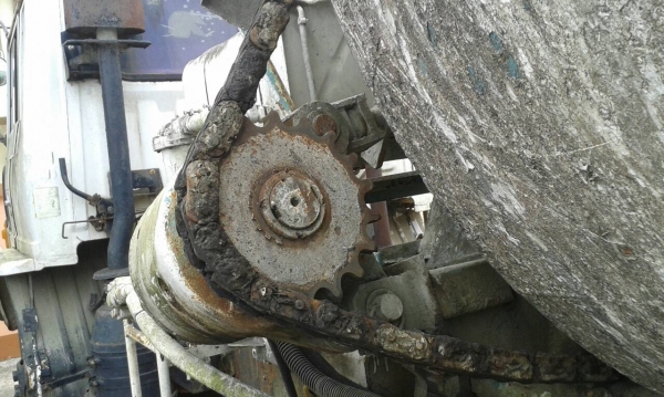 ขายโม่ปูน10ล้อ จะยกลงจากรถ โม่สภาพดีพร้อมใช้...(บริการจัดส่งให้ทั่วไทย)