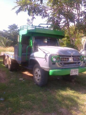 ขายเทเลอร์หัวยาว ISUZU10ล้อ1เพลา สภาพสวยพร้อมใช้ ติดต่อได้ที่คุณ อ๊อฟ พิจิตร 086-737-9991