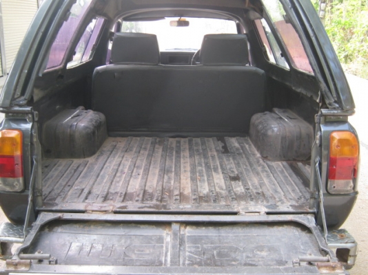 มาสดด้า แฟมิรี่ 1300 cc เครื่องแน่น ช่วงล่างหนึบ ศูนย์+ทรงดี สีฝากะโปง+กันชนหน้าไม่สวย มาสดด้า แฟมิรี่ 1300 cc เครื่องแน่น ช่วงล่างหนึบ ศูนย์+ทรงดี สีฝากะโปง+กันชนหน้าไม่สวย