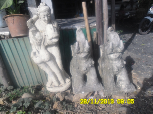 ขายช้างพ่นน้ำครับ