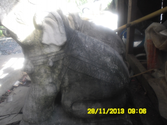 ขายช้างพ่นน้ำครับ ขายช้างพ่นน้ำครับ