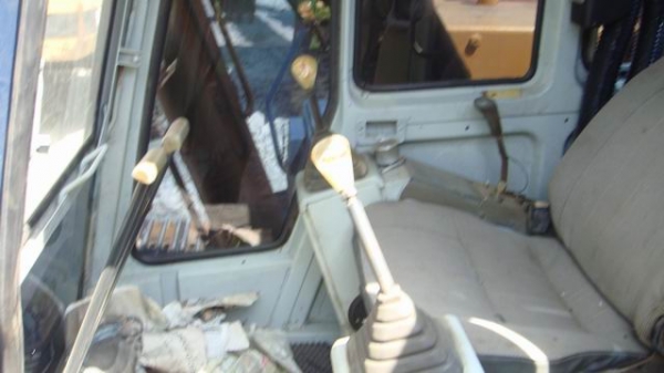 รถขุด SK045