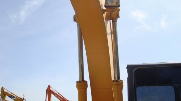 รถขุด SK045