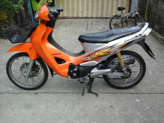 Wave 125 r ปี 49 สีส้ม ขาว กุญแจ2 ชั้น รถบ้าน เครื่องเดิม แน่นๆ ไม่หลวม ชุดสีสด เอกสารครบ Wave 125 r ปี 49 สีส้ม ขาว กุญแจ2 ชั้น รถบ้าน เครื่องเดิม แน่นๆ ไม่หลวม ชุดสีสด เอกสารครบ