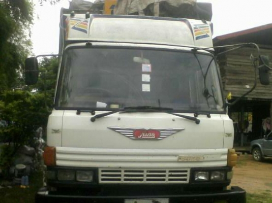 ขายรถบรรทุก10ล้อ1เพลา HINO KT 925  เปลี่ยนหัวใหม่ วางเครื่อง HO7Dเบรคทิฟฟี่ พวงมาลัยพาวเวอร์ คัสชีส์ดี ครับ