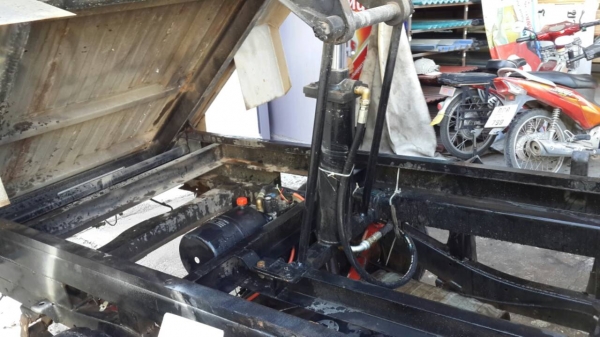 รถปิกอัพดั้มพ์ ไมตี้เอ็กซ์