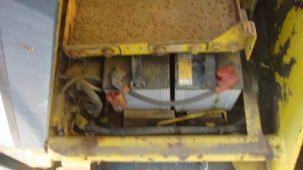 รถขุดสวยๆ พร้อมใบดัน SK60 Mark III S.LE-12125 รถขุดสวยๆ พร้อมใบดัน SK60 Mark III S.LE-12125