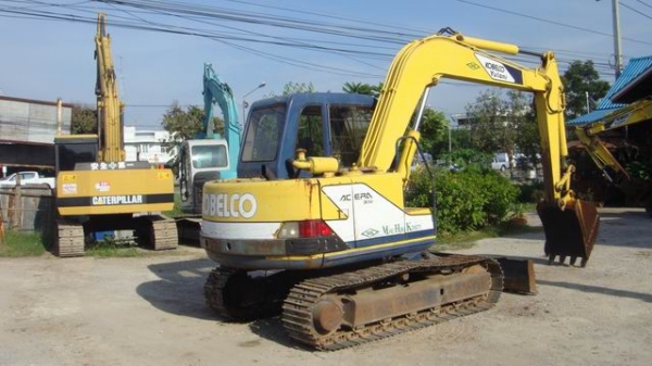 รถขุดสวยๆ พร้อมใบดัน SK60 Mark III S.LE-12125 รถขุดสวยๆ พร้อมใบดัน SK60 Mark III S.LE-12125