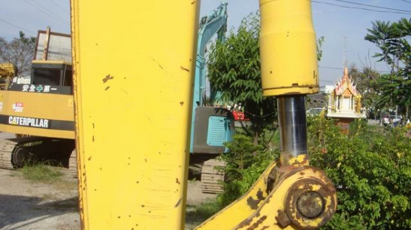 รถขุดสวยๆ พร้อมใบดัน SK60 Mark III S.LE-12125 รถขุดสวยๆ พร้อมใบดัน SK60 Mark III S.LE-12125